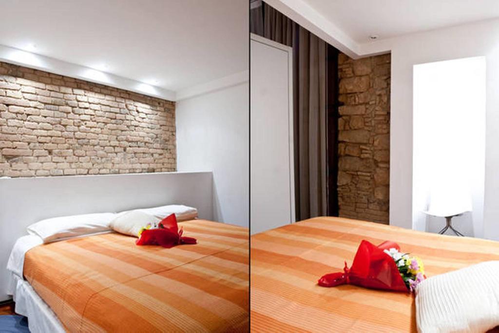 Apartamentos La Casa De Les Lletres Барселона Стая снимка