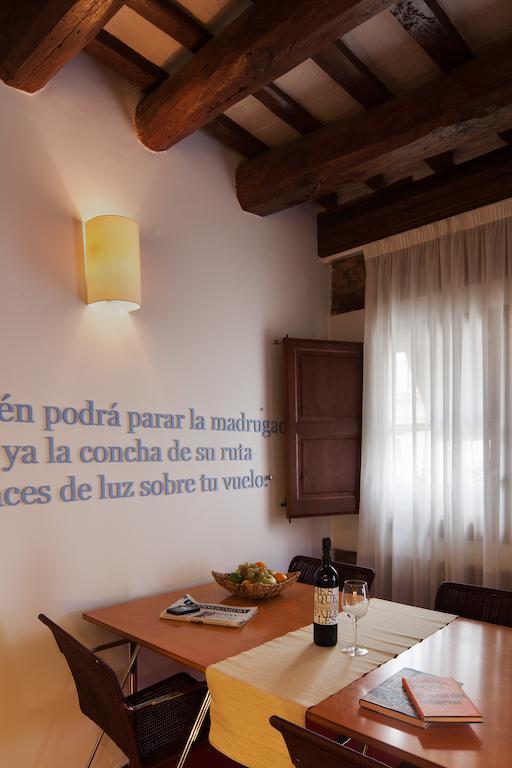 Apartamentos La Casa De Les Lletres Барселона Екстериор снимка